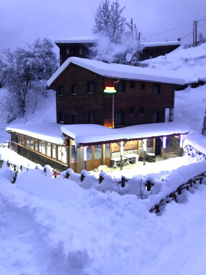 Ferah Butik Otel Camlihemsin Екстер'єр фото